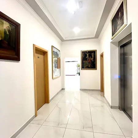 Casa Della Fiamma D'amore Di Maria *